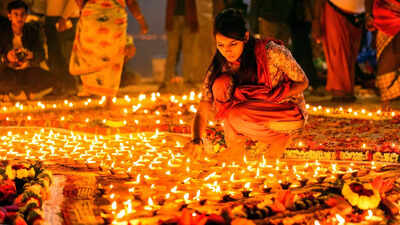 दीपावली – रोशनी का त्योहार अंधकार पर प्रकाश